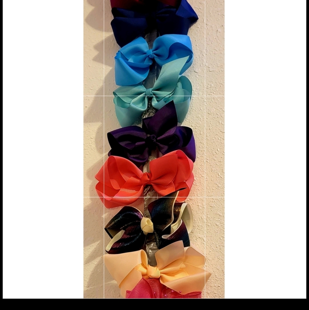 Brand new girl bows 12 for $10